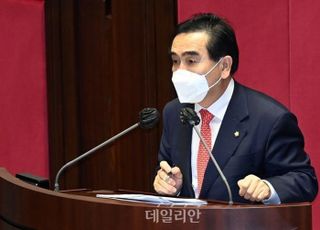 태영호 "민노총, 어느나라 노조?...韓 핵폭발 이상 혼란 빠질 것"