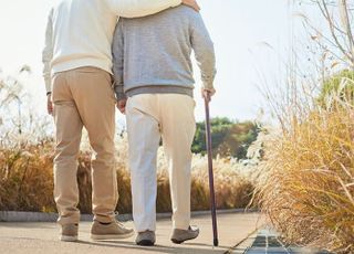 저출산·고령화 심각..."한국 경제규모, 2075년 필리핀보다 뒤쳐진다"