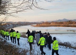 택시기사 살해범 "전 여친도 살해" 진술…"환풍구서 수상한 냄새" 이웃 증언도