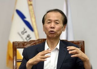 '알펜시아 입찰 방해' 강원도청·평창군청 압수수색…檢, 이틀 연속 강제 수사