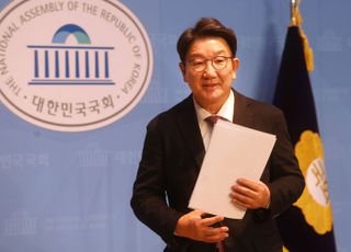 "충정" 권성동, '안타까움' 딛고 킹메이커로 거듭나나