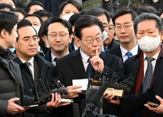 국민의힘, 이재명 검찰출석에 "文정권 비호 사라졌기 때문"