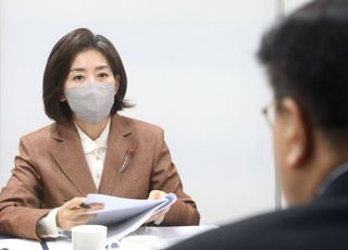 나경원 '출마할 결심'에 쏠리는 與 시선…전당대회 판도는 '오리무중'