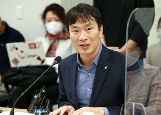 이복현 금감원장 "가상자산 충실한 회계정보 공시 유도"