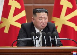 남북 핵균형 '공감' 57.4%…한미일 안보협력 '필요' 73.1% [데일리안 여론조사]