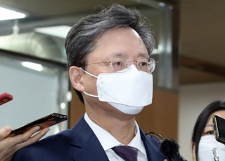 우병우, '몰래 변론 의혹' 보도 경향신문에…항소심도 일부 승소