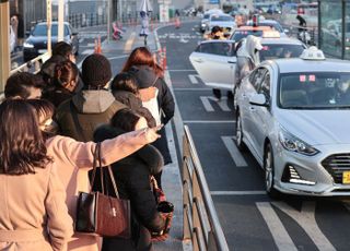 1일부터 서울 택시요금 1000원 올리고…불친절 기사들, 철저하게 단속한다