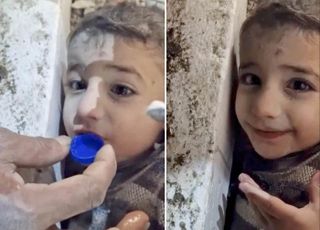 튀르키예 강진 속 건물 파묻힌 소년…병뚜껑 물 마시며 구조 기다려
