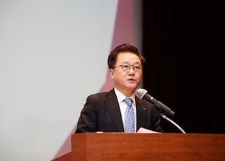 강석훈 산은 회장 “1분기 중 지방이전 절차 밟을 것”