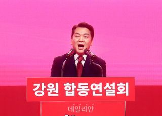 안철수 "보수 핵심은 도덕성…부동산 의혹 있는 김기현 적임자 야냐"