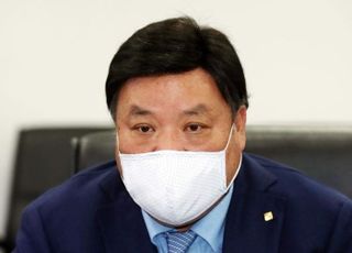 셀트리온, 2조 클럽 입성...서정진 복귀로 ‘굳히기’ 나선다