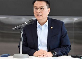 기재부, 중소기업 판로 촉진 등 자체 규제 개선 추진