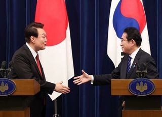 日 "韓日정상회담, 관계 정상화 큰 걸음"…北 미사일 발사 규탄