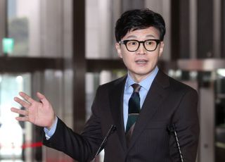 野, '괘씸죄' 한동훈 사퇴 촉구…강경파는 "탄핵 결단해야"