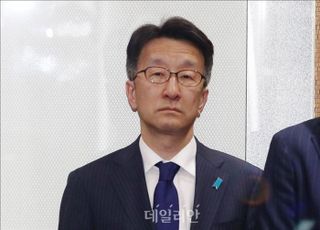 일본대사대리, 역사 왜곡 교과서 관련 항의 의미로 초치