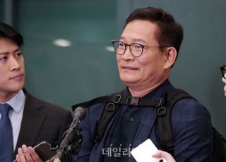 송영길 또 '2일 자진출석' 예고…안희정식 대응 닮은 꼴