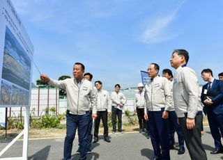 EV 생태계 구축에 진심인 정의선…기아 이어 현대차 전기차 전용공장 신설