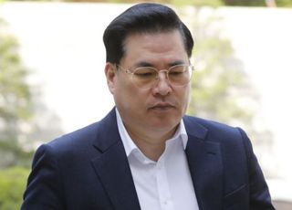 유동규 건강 악화로 응급실행…정진상 재판 연기