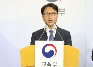 킬러문항과 함께 사라지다…이윤홍과 이규민 [뉴스속인물]