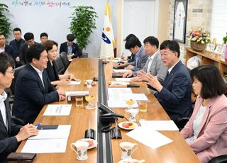 이민근 안산시장, 시흥시와 시화호 관련 협력 논의