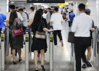 [7월 21일(금) 오늘, 서울시] 8월부터 우이신설선 교통카드 안 찍어도 자동결제