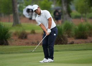 '투혼' 김주형, 한국인 최초 디오픈 공동 2위 쾌거