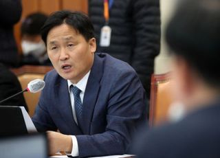 김영진 "'진술 번복' 이화영 가족 만나 회유한 사실 없다"