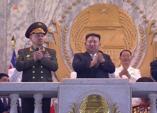 대외 메시지 쏟아내는 북한, '밖'으로 나오나