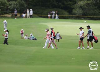 태풍 ‘카눈’ 영향에 KLPGA 두산 위브 챔피언십 1라운드 취소