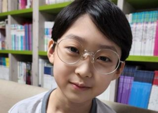'전교꼴등, 학교 이미지 실추 마'…"선배맘 협박" 10세 천재 백강현 자퇴
