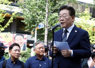 이재명 '이화영 허위진술 보도' 공유…"尹정권 국가폭력, 조폭 그 이상" 주장