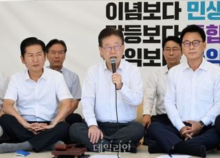 이재명 속셈대로?…단식 옹호론에 사퇴론 '일단' 수면 아래로