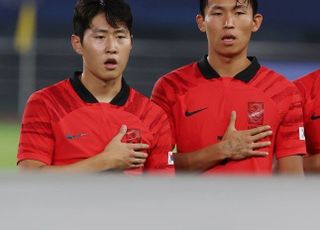 'VAR 없다' 황선홍호, 중국 상대로 화끈한 공격축구 절실 [항저우 AG]