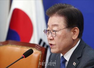 이재명 '김만배 허위인터뷰' 475만명에 살포…與 "가짜뉴스 몸통"