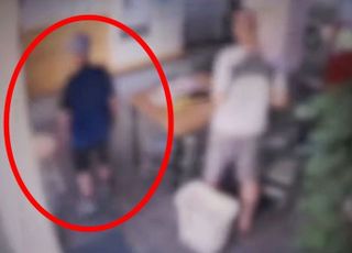 무인빨래방서 대놓고 음란행위…CCTV에 다 찍힌 80대男
