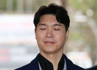 박수홍, 사망한 김용호 대신…'임신·낙태' 루머 출처 형수에 명예훼손 고소장