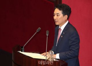 '백선엽 친일' 규정 '특별법'…박민식 "흠결 많다" [2023 국감]