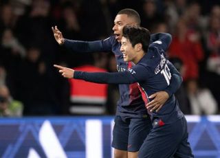 ‘이강인 77분’ PSG 음바페 시즌 첫 해트트릭