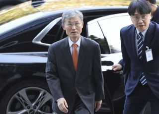 조희대 대법원장 후보자 "사법 행정경험 부족 사실…구성원과 의견 교환할 것"