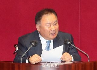 인요한 혁신위, '비명' 이상민에게 강연 듣는다