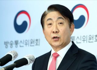 이동관 "사임은 정치적 꼼수 아냐...대통령을 위한 충정"