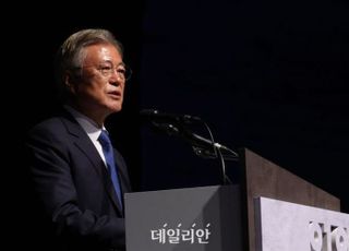 文 '이성윤 신간 추천'에 국민의힘 "울산시장 선거개입 응답하라"
