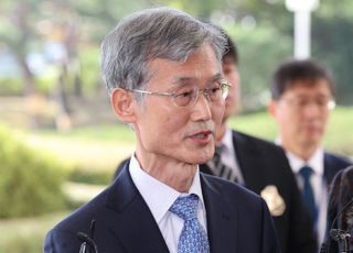 조희대 대법원장 후보자 "이재명 위증교사 사건 재정회부, 문제 없다"