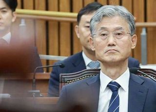 조희대 후보자 "여중생 임신시킨 40대 남성 무죄, 법리대로 한 것"