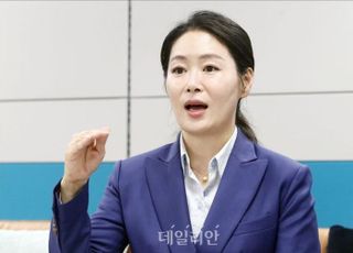 '무지성 발언 이경의 거짓말이 더 문제…민주당이 답하라'