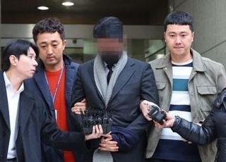 이선균에 女실장 통해 마약 제공 혐의…방송에도 나왔던 '강남 의사' 구속