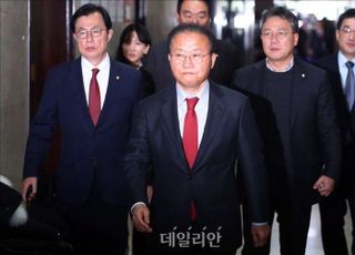 한동훈 비대위원장 낙점 이유…시대교체·소신·중도소구력