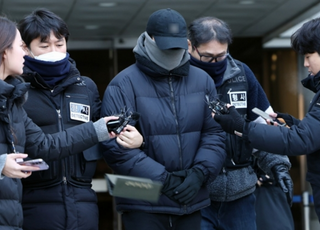 경복궁 두번째 낙서범, 구속심사 법정 나서며 "죄송합니다"