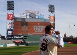 한국 최고 이정후 VS 일본 최고 야마모토, MLB 첫 맞대결은?