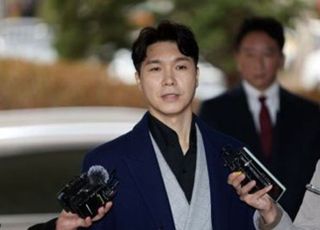 박수홍 친형, 징역 7년 구형받자 강력 반발…"가족 기업이라 법인카드 사용해도 되는 줄 알았다"